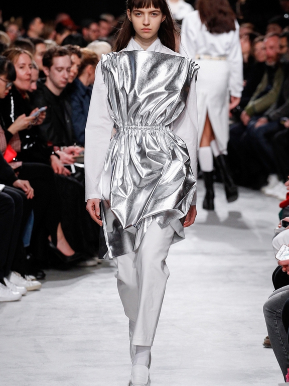  Fall 2016 Ready-to-Wear