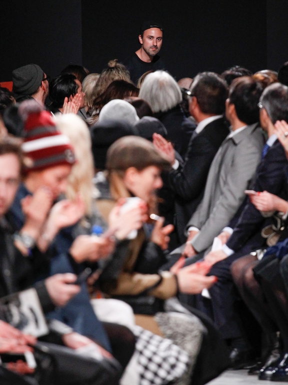  Fall 2016 Ready-to-Wear