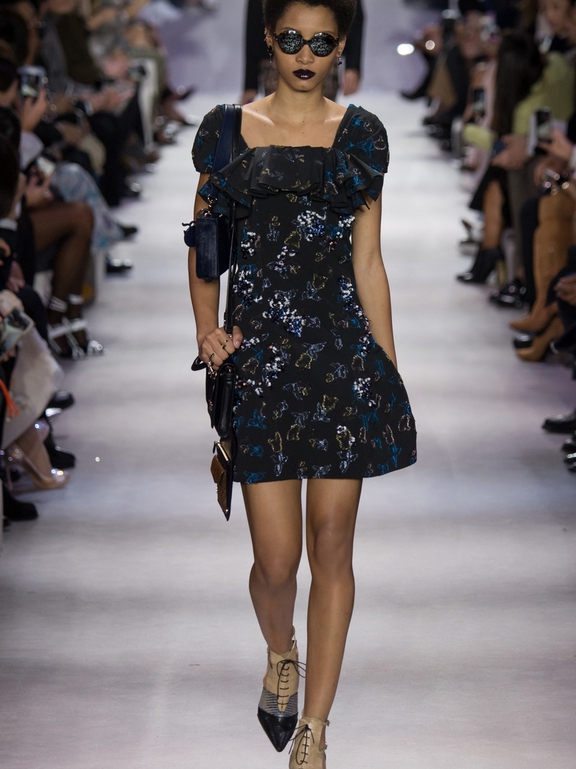  Fall 2016 Ready-to-Wear