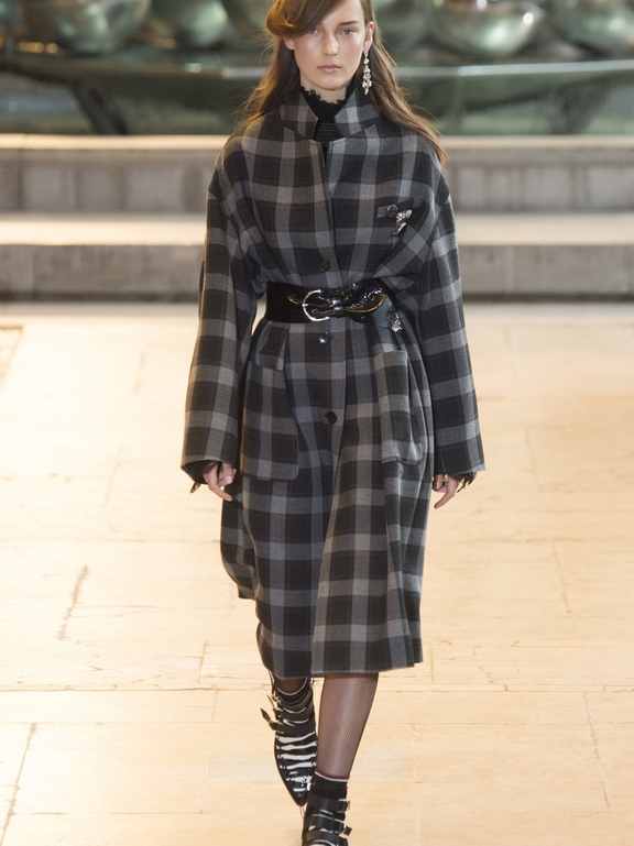 Fall 2016 Ready-to-Wear
