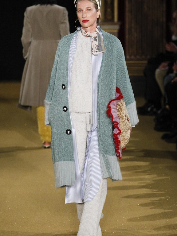  Fall 2016 Ready-to-Wear