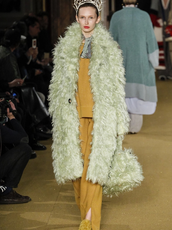  Fall 2016 Ready-to-Wear