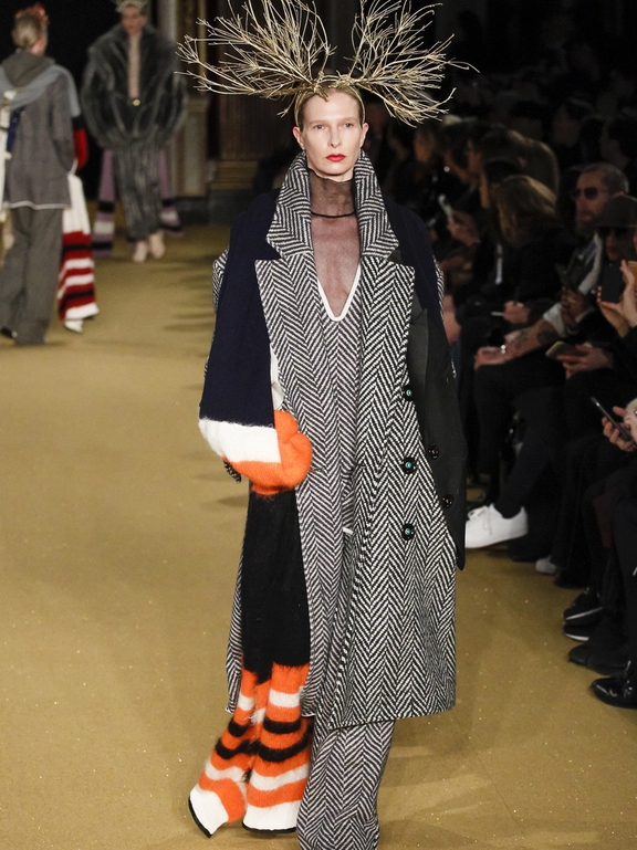  Fall 2016 Ready-to-Wear