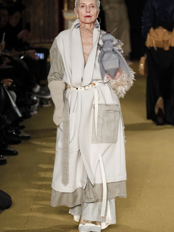  Fall 2016 Ready-to-Wear