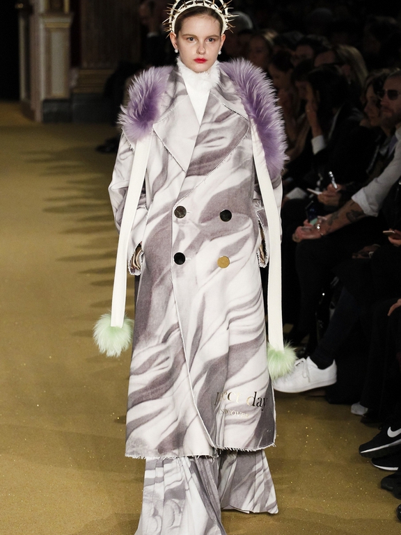  Fall 2016 Ready-to-Wear