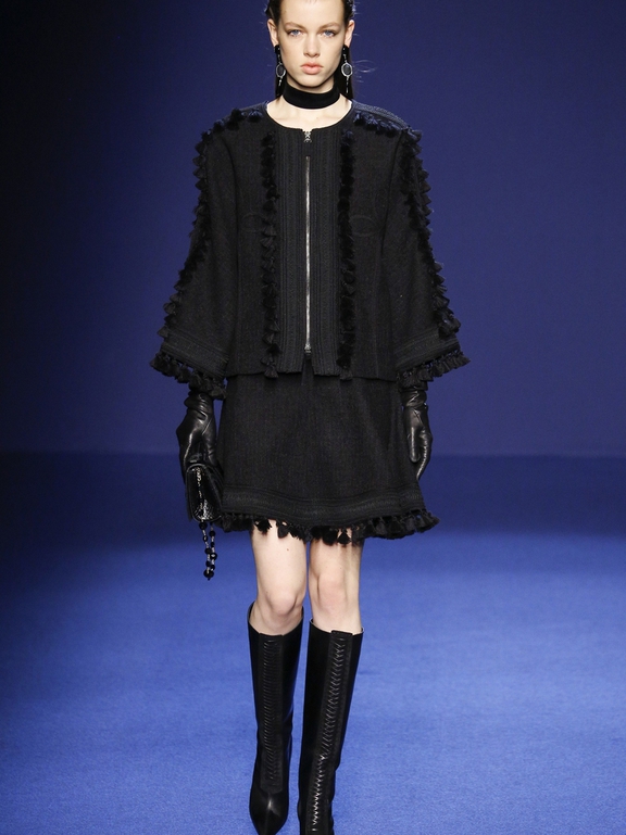  Fall 2016 Ready-to-Wear