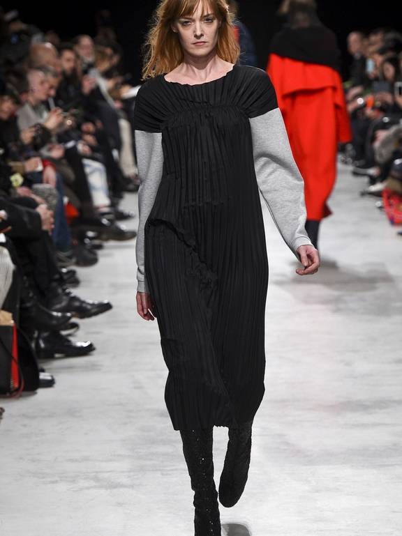  Fall 2016 Ready-to-Wear