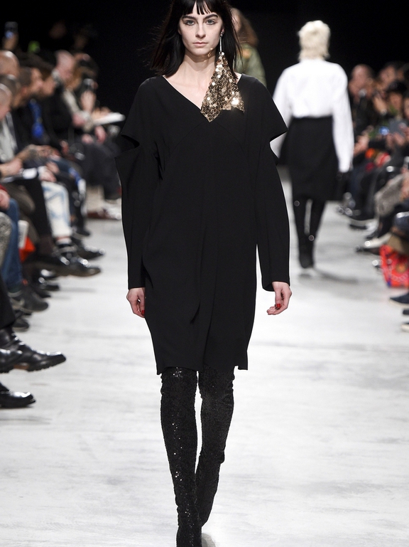  Fall 2016 Ready-to-Wear