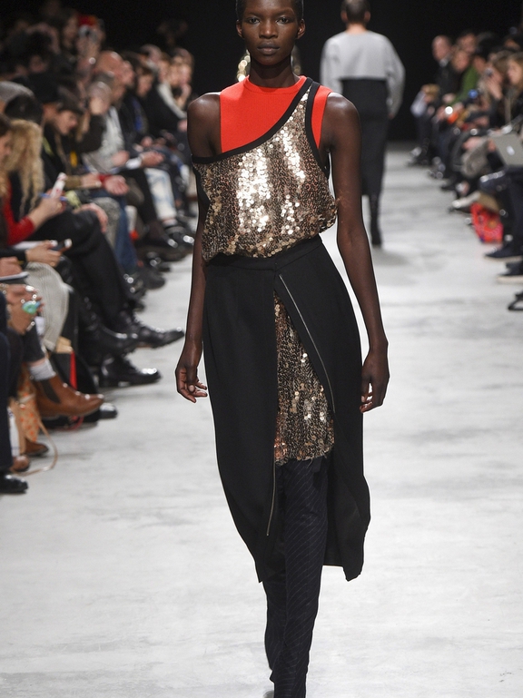  Fall 2016 Ready-to-Wear