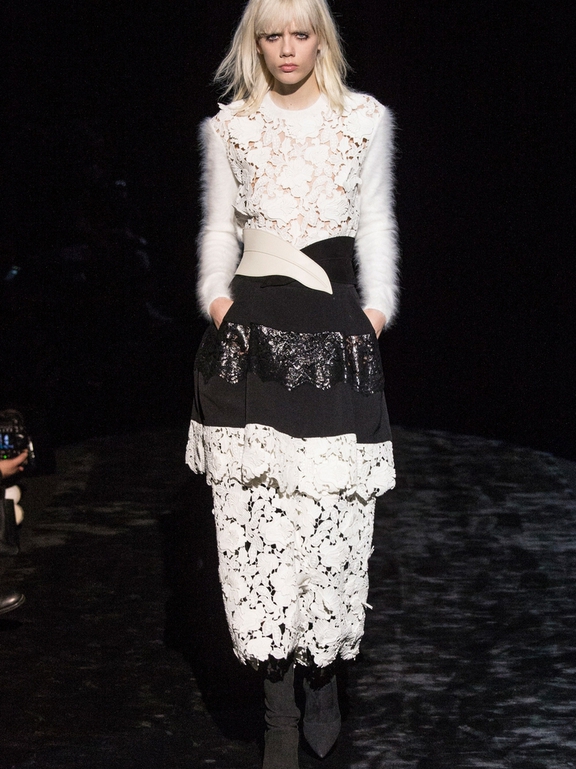  Fall 2016 Ready-to-Wear