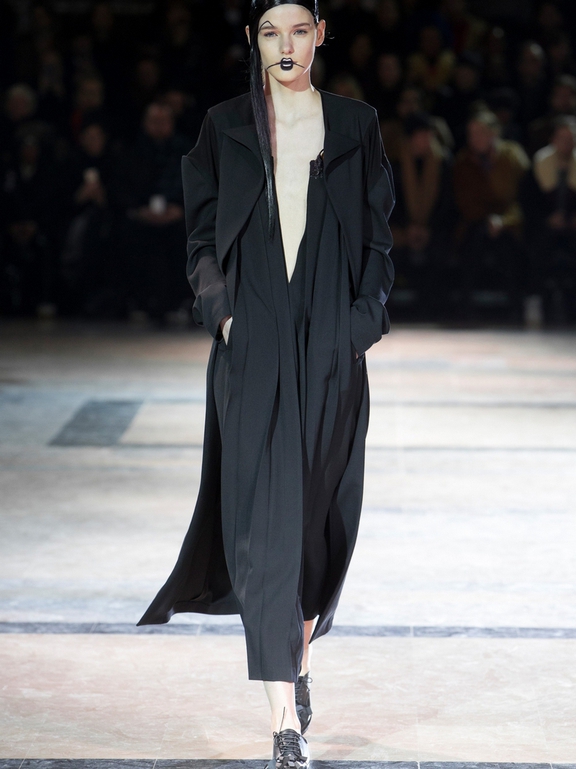  Fall 2016 Ready-to-Wear