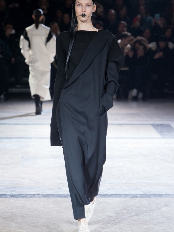  Fall 2016 Ready-to-Wear