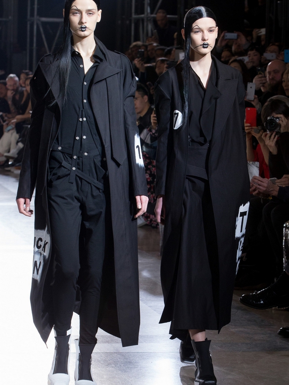  Fall 2016 Ready-to-Wear