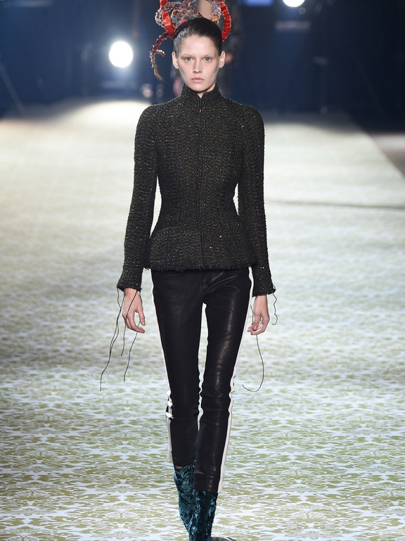  Fall 2016 Ready-to-Wear
