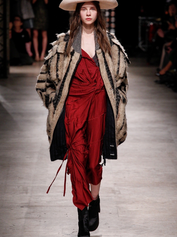  Fall 2016 Ready-to-Wear