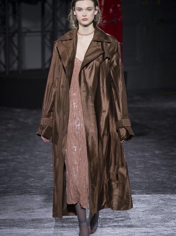  Fall 2016 Ready-to-Wear