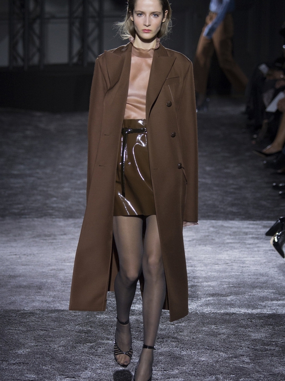  Fall 2016 Ready-to-Wear