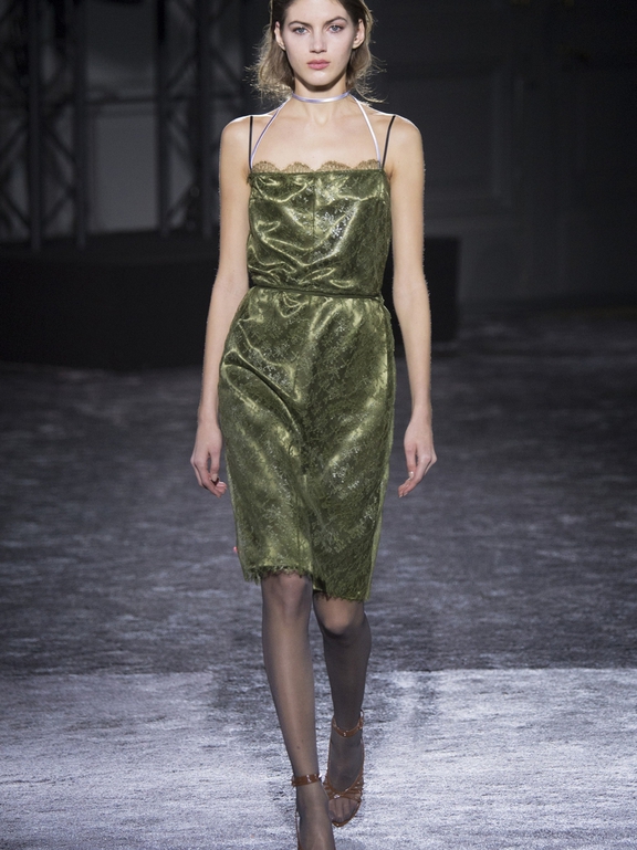  Fall 2016 Ready-to-Wear