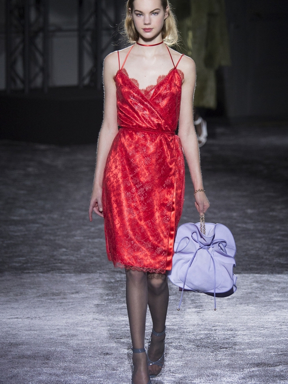  Fall 2016 Ready-to-Wear