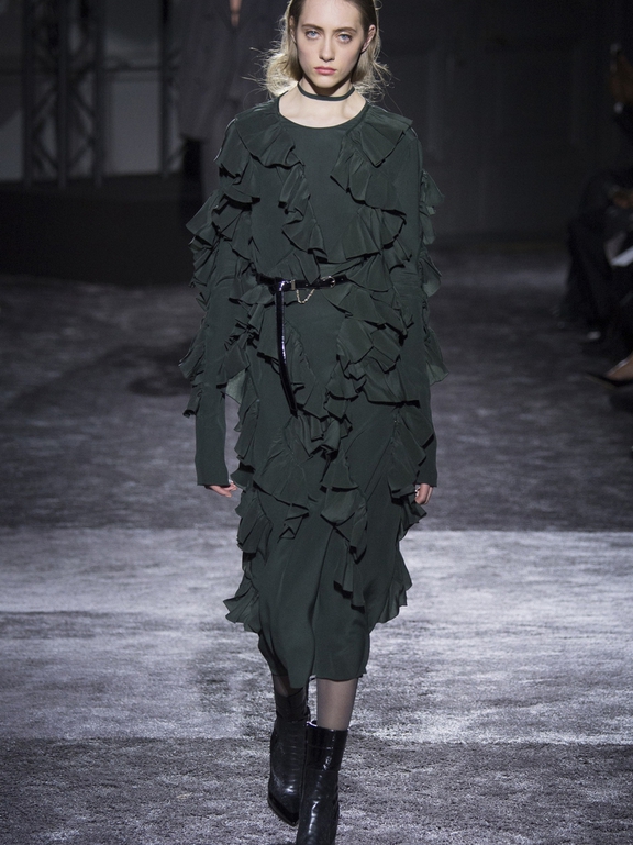  Fall 2016 Ready-to-Wear