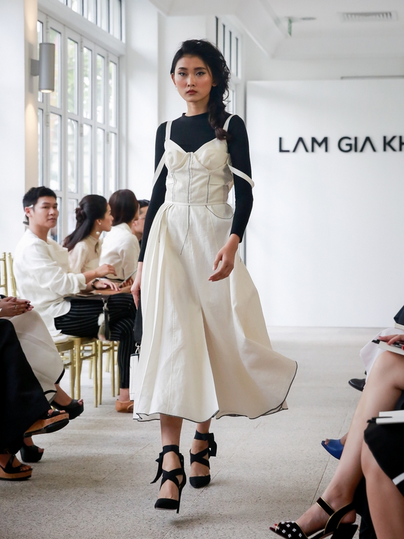  Lâm Gia Khang