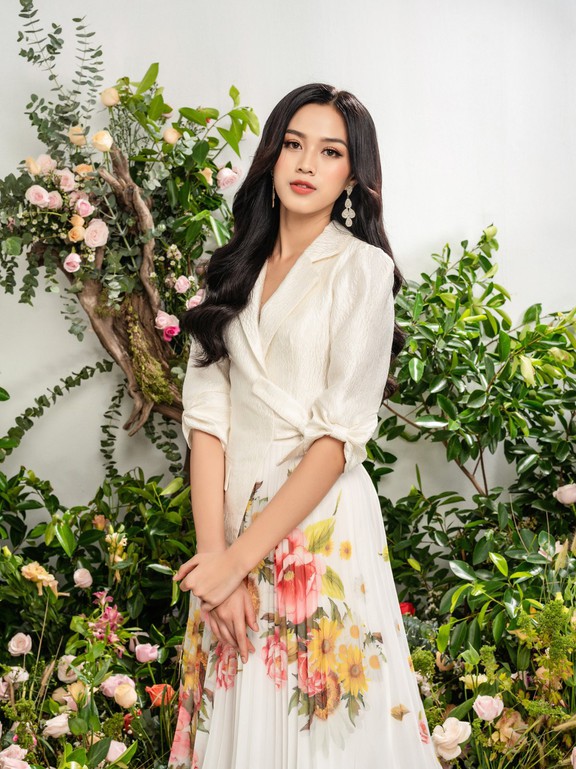  Hoa hậu Việt Nam 2020 Đỗ Thị Hà hóa quý cô đài các trong bộ sưu tập Angelic