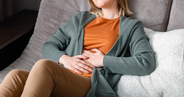 Nếu có triệu chứng đau bên phải bụng, có phải lúc đó là đau ruột thừa?