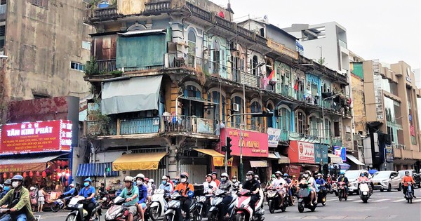 Chung cư 440 Trần Hưng Đạo 'chờ sập': Vẫn nhiều băn khoăn khi di dời khẩn