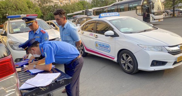 Saigontourist Taxi は顧客を混乱させますか?