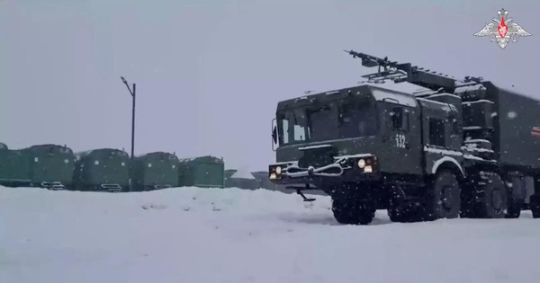 ロシアは日本の近くで防衛を強化し、米国がプレゼンスを拡大していると非難している