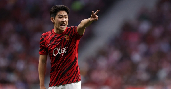 PSG suddenly reached an agreement with young Korean star Lee Kangin