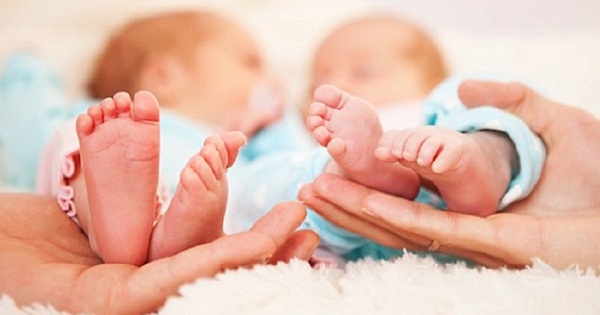 แม่คลอดลูกแฝด 5 ครั้ง โดนหมอเรียก ‘มดลูกเหล็ก’