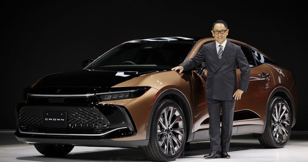 Lãnh đạo Toyota cảnh báo 5,5 triệu người mất việc vì xe điện