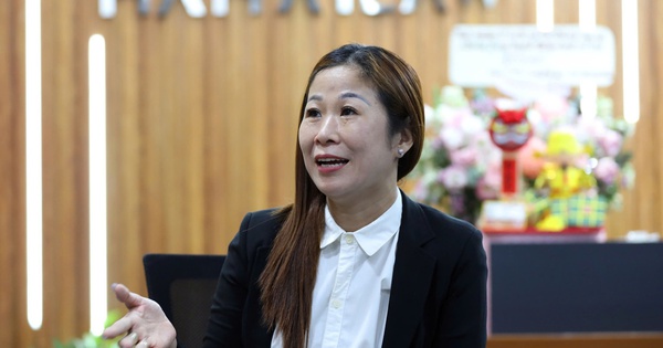 Luật Sư Tín Niềm – 10 Năm Chị Em cùng Nguyển Yếu Thế