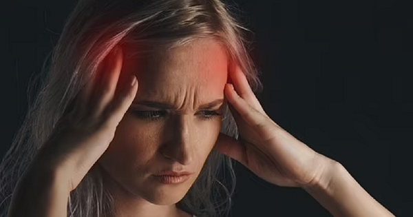 Dấu hiệu cảnh báo đau đầu có thể là u não
