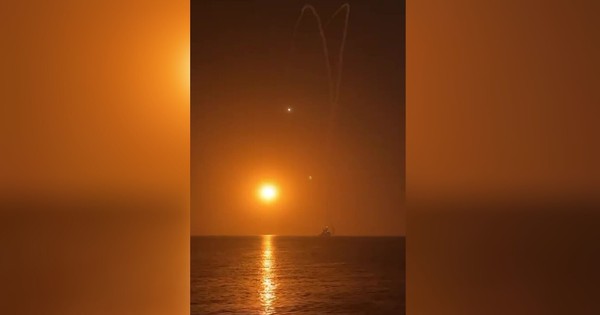 Phi&ecirc;n bản Iron Dome tr&ecirc;n t&agrave;u chiến của Israel lần đầu thực chiến, ti&ecirc;u diệt ngay UAV