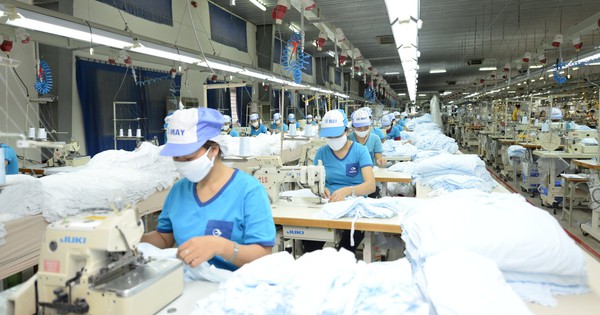 Đơn hàng khởi sắc, xuất khẩu dệt may 'cầm chắc' 44 tỉ USD