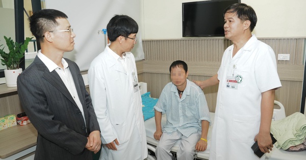 Bệnh viện Bạch Mai mở rộng quy mô tiếp nhận cấp cứu đột quỵ
