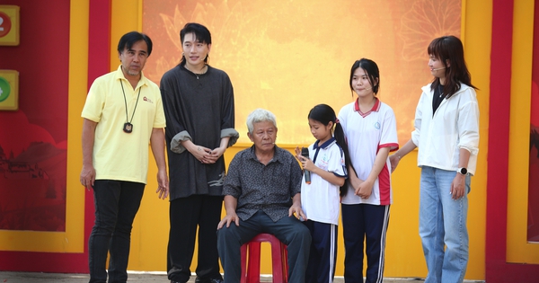 Quyền Linh nhói lòng cảnh ông nội gần 70 tuổi vẫn mưu sinh nuôi 3 đứa cháu