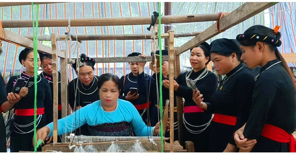 Có một nơi những người khuyết tật sống với nhau như một gia đình