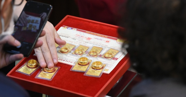 Giá vàng hôm nay 23.6.2024: Vàng nhẫn chỉ còn thấp hơn vàng miếng 1 triệu đồng