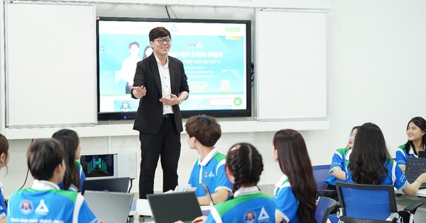 Thí sinh được nhận bằng đại học và hỗ trợ 50% học phí toàn khóa