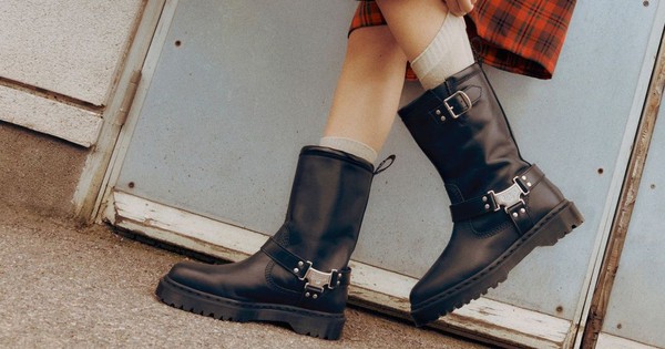 Boots are a must-have this season, the secret to ‘balancing’ every style