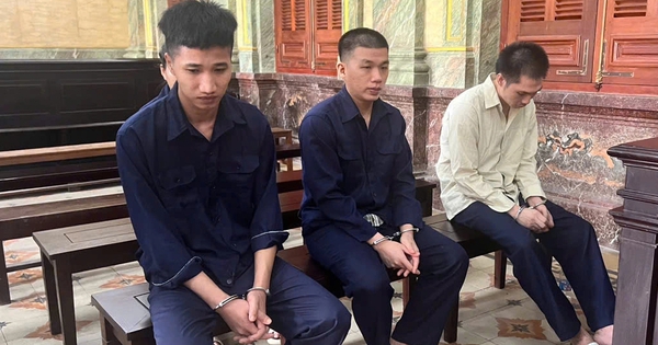 Chuyện buồn về “Hội những người v nợ” rủ đi cướp ngân hàng