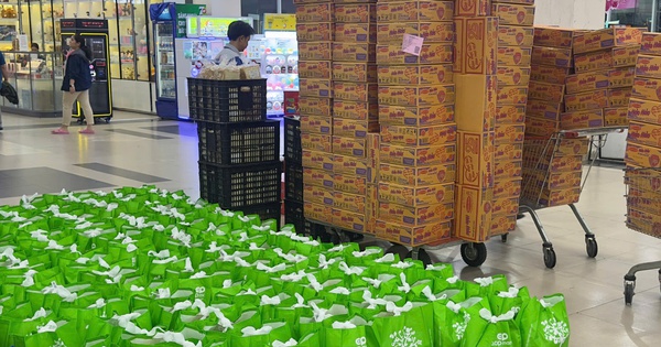 Saigon Co.op khẩn cấp hỗ trợ hàng chục tấn hàng thiết yếu,tiếp sức người dân vùng bão lũ