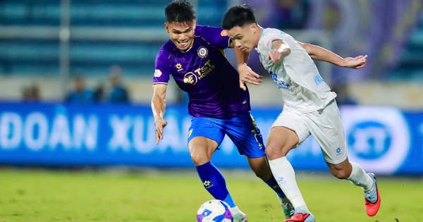 Xuân Mạnh ghi siêu phẩm, CLB Hà Nội và huyền thoại Harry Kewell hòa thót tim Nam Định