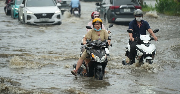 Dự báo thời tiết TP.HCM ngày 10.11: Triều cường ở mức báo động, đề phòng mưa lớn