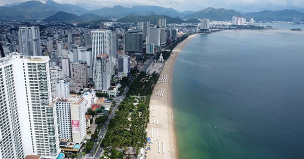 Thu hồi nhiều khu đất vàng dọc bãi biển Nha Trang