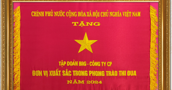 Tập đoàn BRG được trao tặng Cờ thi đua của Chính phủ