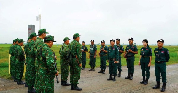 Giao lưu hữu nghị quốc phòng biên giới Việt Nam - Campuchia lần 2 có gì mới?
